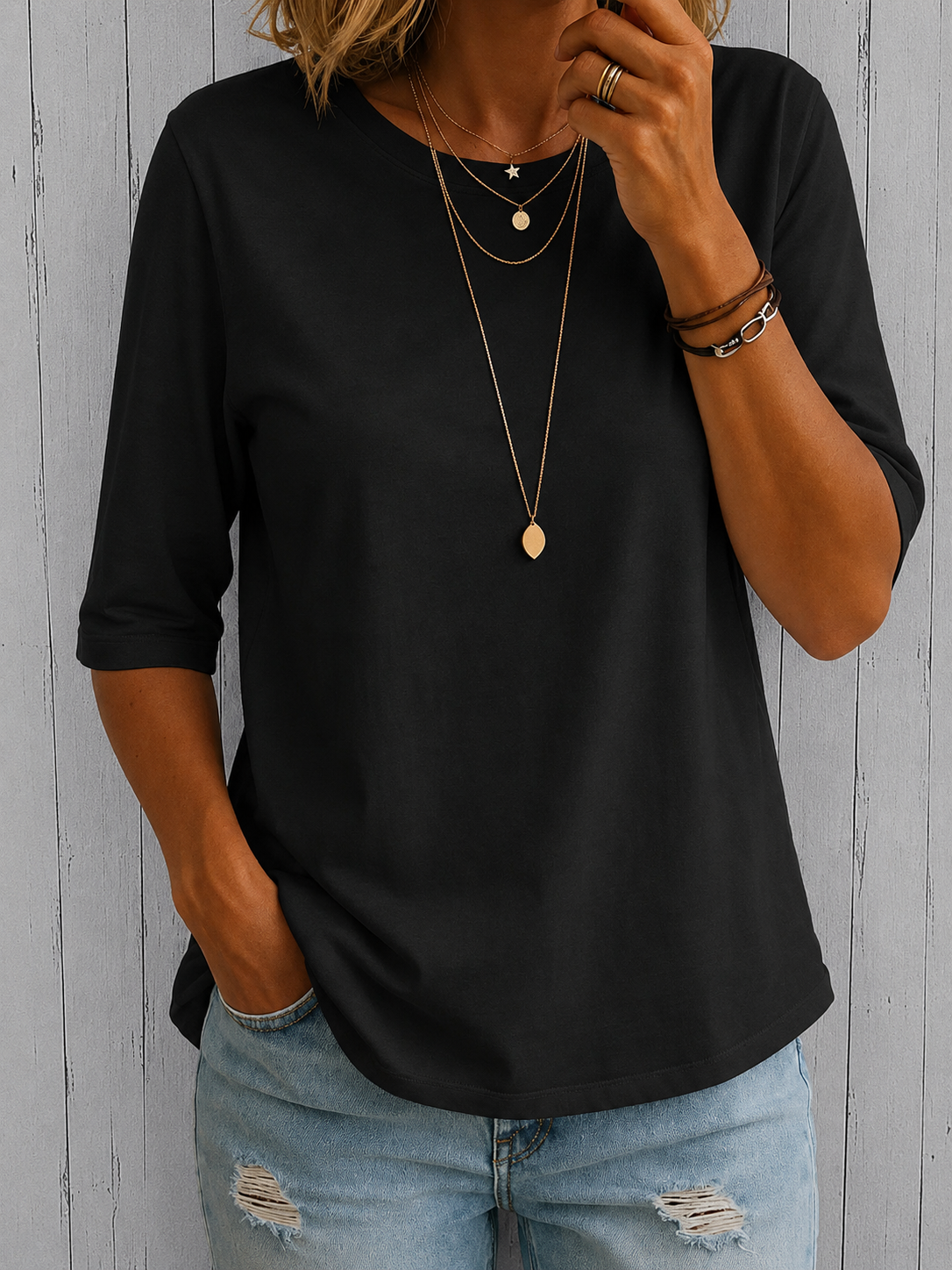 Calvera™ | Essential Comfort Tee