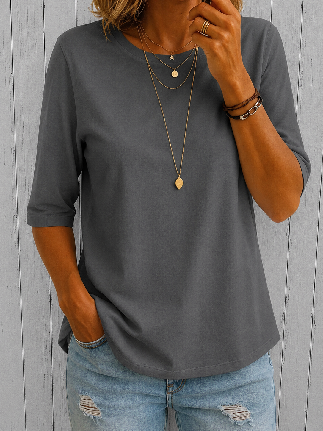 Calvera™ | Essential Comfort Tee