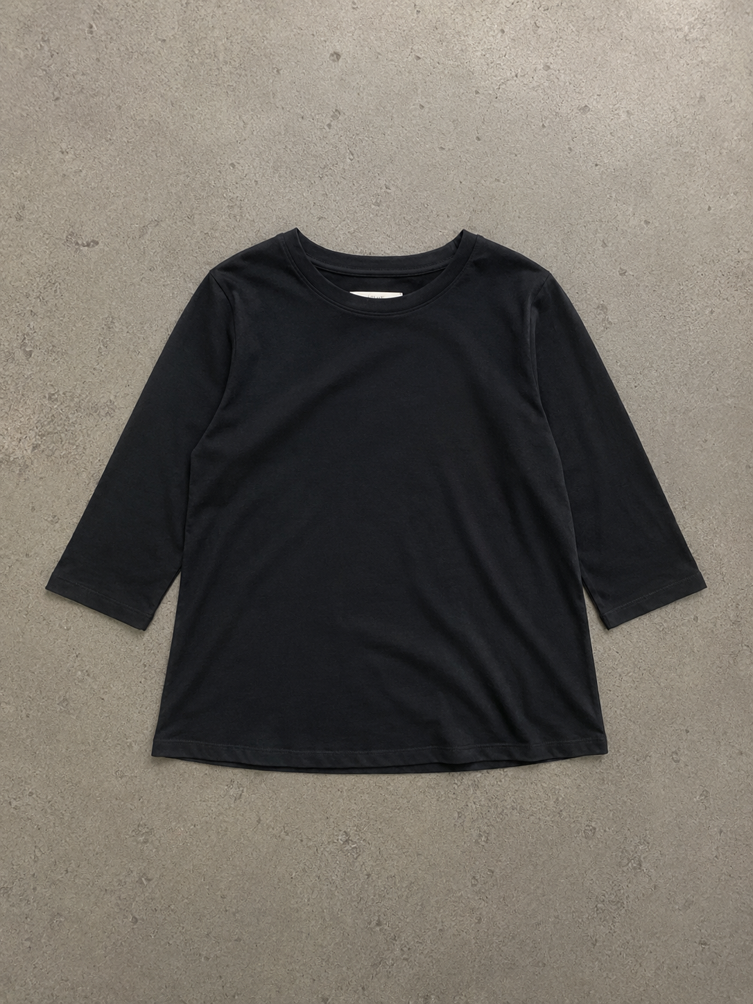Calvera™ | Essential Comfort Tee